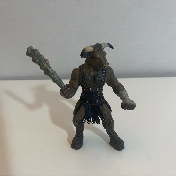 Set of 6 Safari LTD Hand-Painted Mythical Creature Figure Toys - Picture 13 of 16